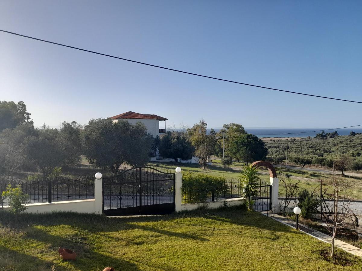 Apartments Giannis Metamorfosi  Exterior photo