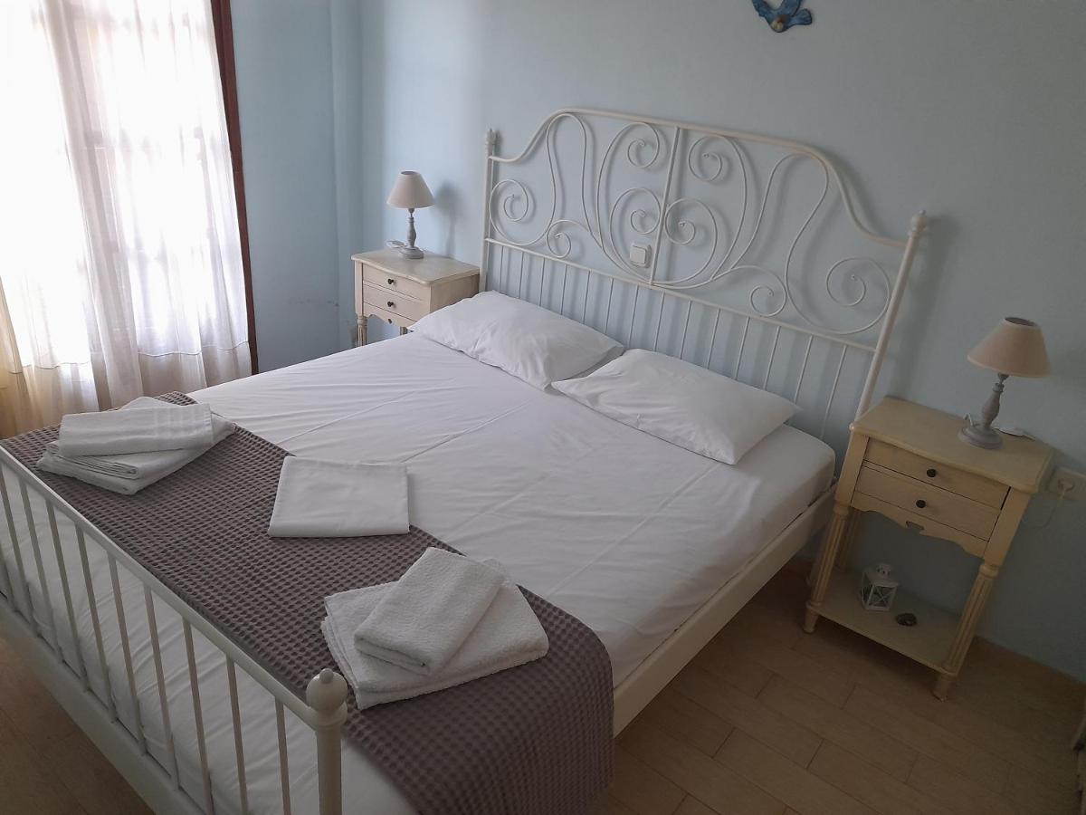 Apartments Giannis Metamorfosi  Exterior photo