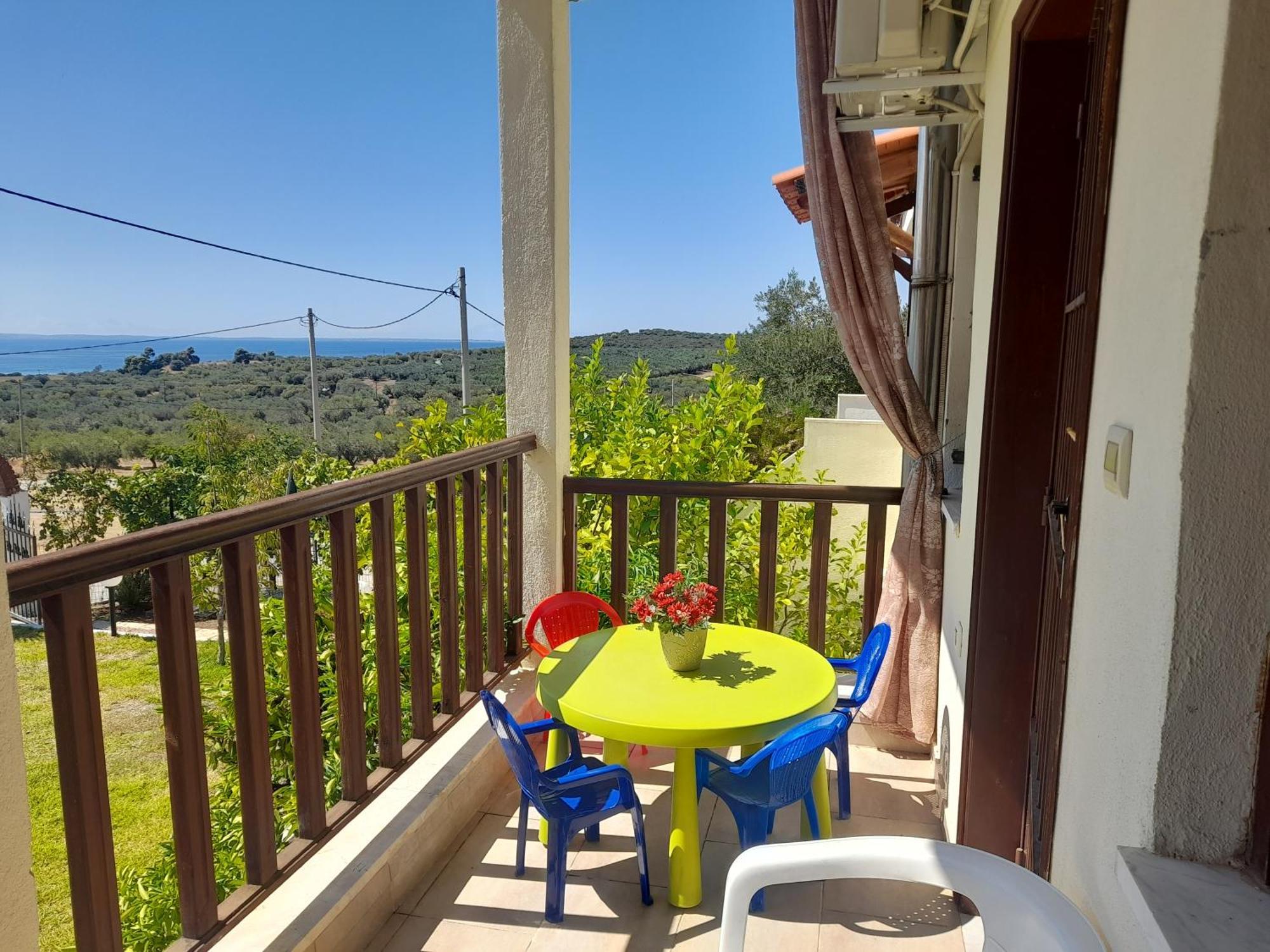 Apartments Giannis Metamorfosi  Exterior photo